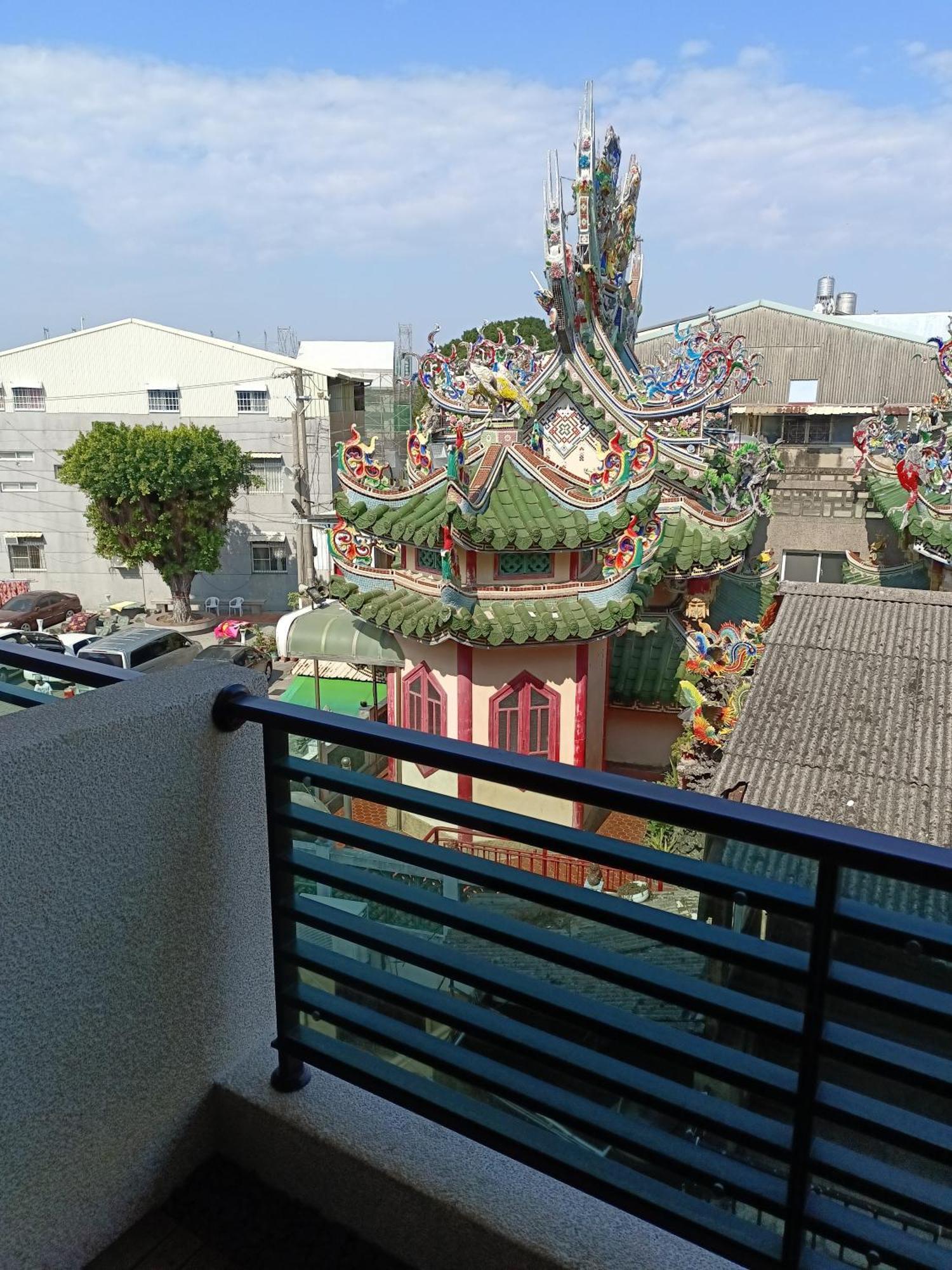 Appartement 日日和 à Tainan Extérieur photo